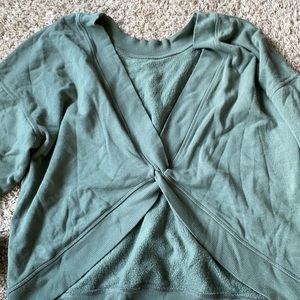 Green offline by aerie sweatshirt